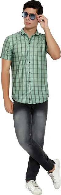 Reliable Green Cotton Blend Checked Short Sleeves Casual Shirt For Men-thumb2