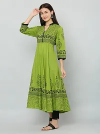 Stylish Green Cotton Printed Kurti For Women-thumb1