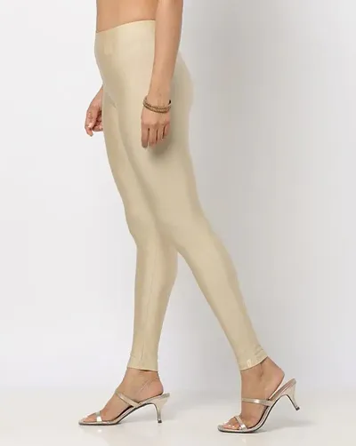 Fabulous Lycra Solid Leggings For Women