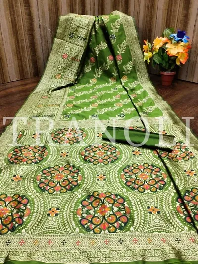 Soft Silk Banarasi Woven Saree with Blouse Piece