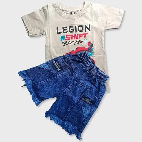 Fashionable T-Shirts with Shorts 