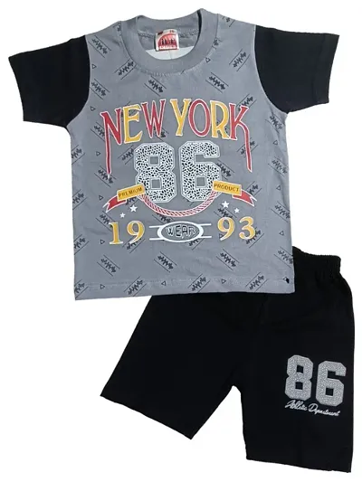 Kids Clothing Set (T Shirt with Short) Art no 921