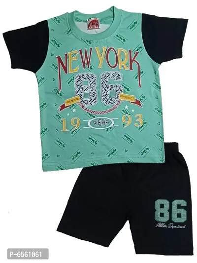 Kids Round Neck T-Shirt With Half Pant (Green)