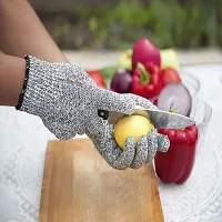 Cut Resistant Gloves High Performance Level 5 Protection Food Grade Kitchen Glove for Hand Safety While Cutting Cooking Doing Yard Work (Free Size)-thumb1