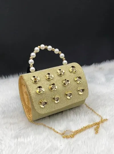 Alluring Synthetic Modern Clutches For Women