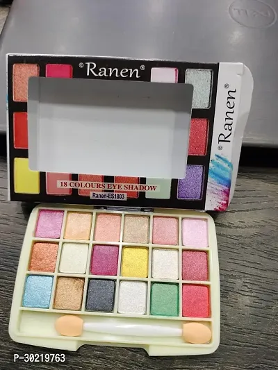 Eyeshadow Palette Looks Soft Blendable Texture Matte Shiny