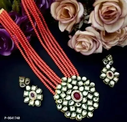 Alluring Alloy Gold Plated With Kundan Stones Jewellery Set For Women