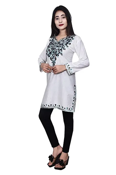 Stylish Kashmiri Short Kurti