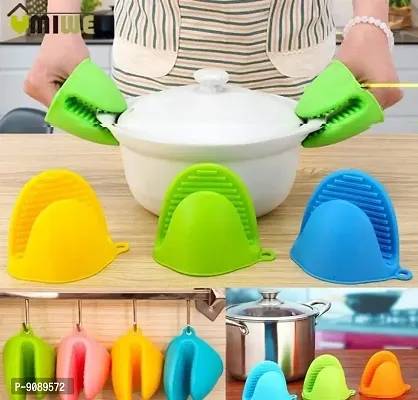 Silicone Pot Holder Heat Resistant, Oven Mitts Glove Cooking Pinch Grips Glove Hand Clip Convenient Pot Holder Utensil Tool - Multicolor (1 Pair) COLOR MAY VARY AS SHOWN IN IMAGE