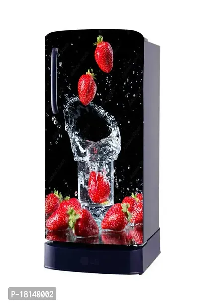 Trendy Strawberry Fruit Splash In Under Water Fridge Sticker (Multicolor Pvc Vinyl 120X60)