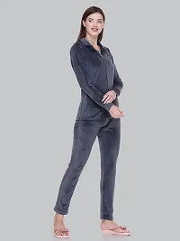 Cushybee Women Grey/Zipper Velvet NightSuit-thumb3