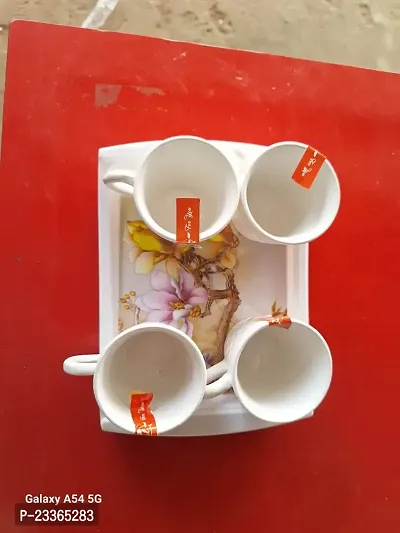 CUPS WITH TRAY-thumb2