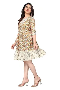 Fulavti Women's Multicolor Muslin Polyester Anarkali Kurti-thumb3