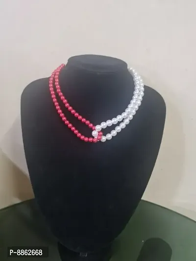 Elegant Pearl Necklace for Women