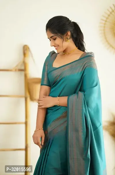 Beautiful Cotton Silk Green Woven Design  Saree with Blouse piece For Women