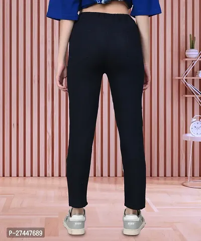 Stylish Black Denim Solid Jeans For Women-thumb2