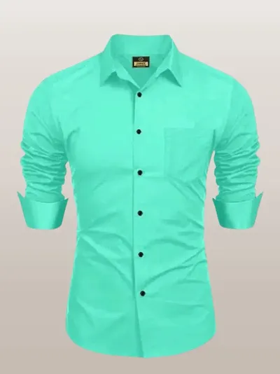 Men Regular Fit Solid Casual Shirt