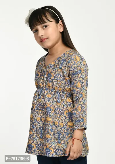 Stylish Multicoloured Crepe Printed Tops For Girls-thumb3