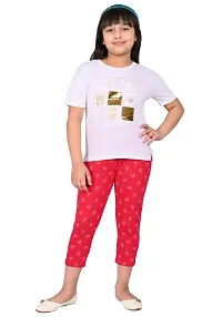 Fabulous Magenta Cotton Printed Capri For Girls-thumb1