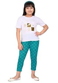 Fabulous Green Cotton Printed Capri For Girls-thumb1