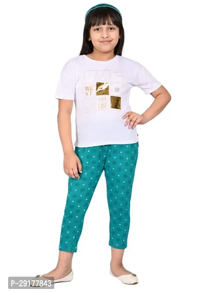 Fabulous Green Cotton Printed Capri For Girls-thumb2