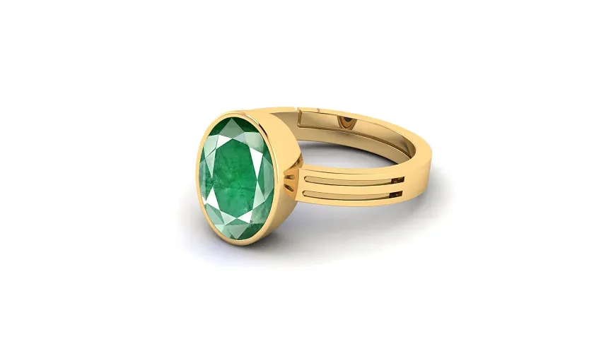 Emerald Panna 8.25 Ratti Gemstone Ring For Men and women A++ quality With Certified Lab