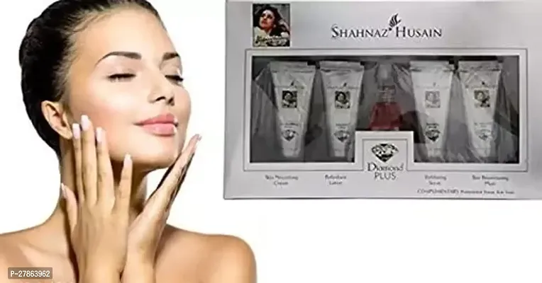 Shahnaz Husain Diamond Facial Kit For Woman.