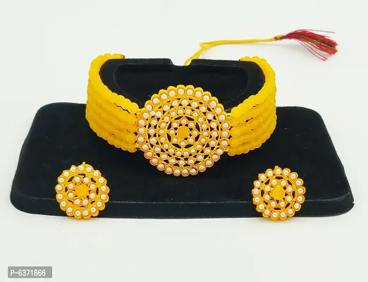 Yellow Alloy Beads Choker Set