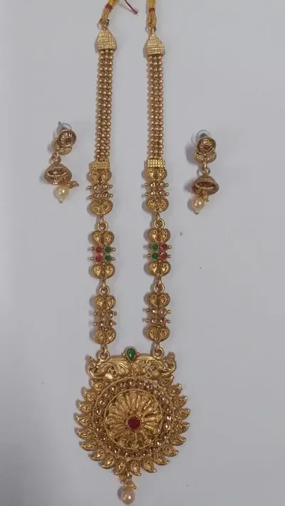 Elegant Alloy Golden Jewellery Set For Women