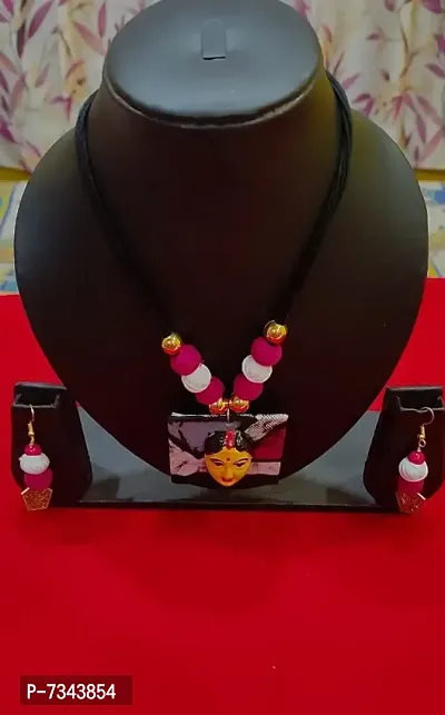 handmade necklace set