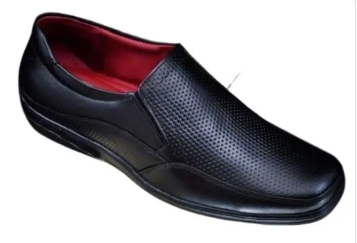 Stylish Synthetic Leather Solid Formal Shoes For Men