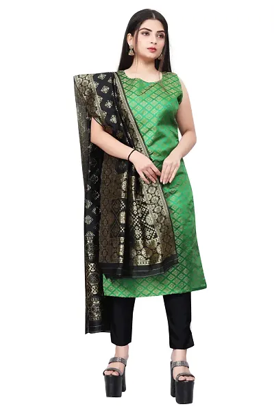 Stylish Jacquard Kurta And Pant With Dupatta Set For Women