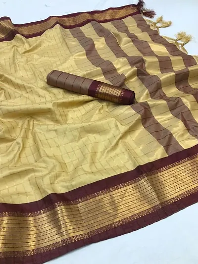 Beautiful Pure Checked Saree with Blouse piece