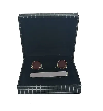 Men's cufflink with tie pin