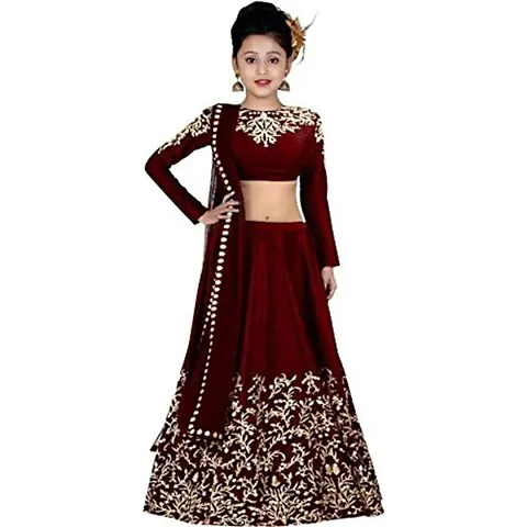 Sangeet Party Look ! Embroidered Lehenga Cholis