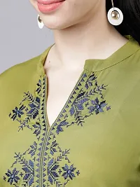 Women Embroidered Solid Rayon Kurta (Green)-thumb3