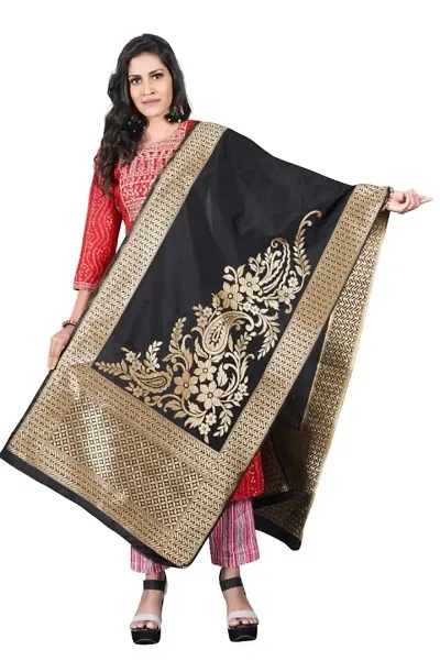 Trendy Banarasi Silk Dupatta