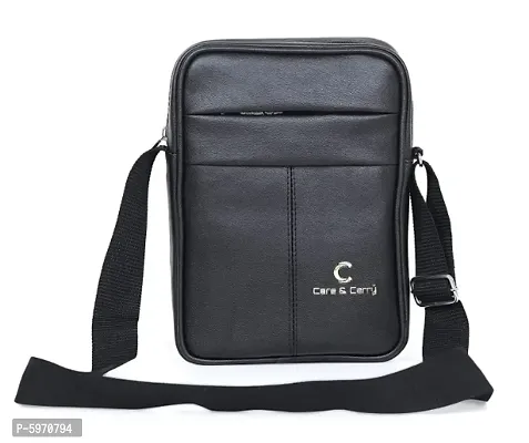 Three compartments and zippers pockets Bag