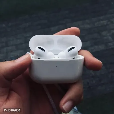 ACCRUMA  AirPods Pro in White: The Perfect Audio Accessory for Workouts-thumb0