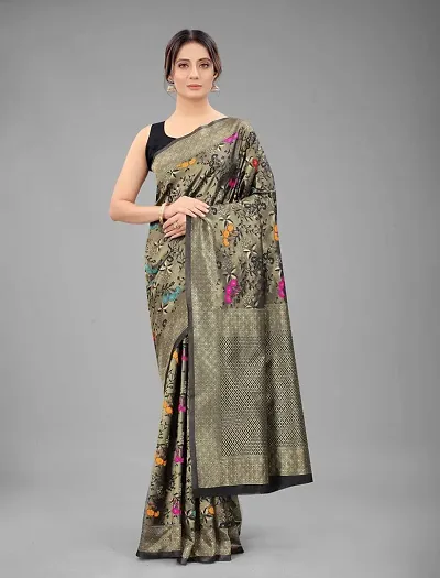 Beautiful Silk Saree with Blouse piece