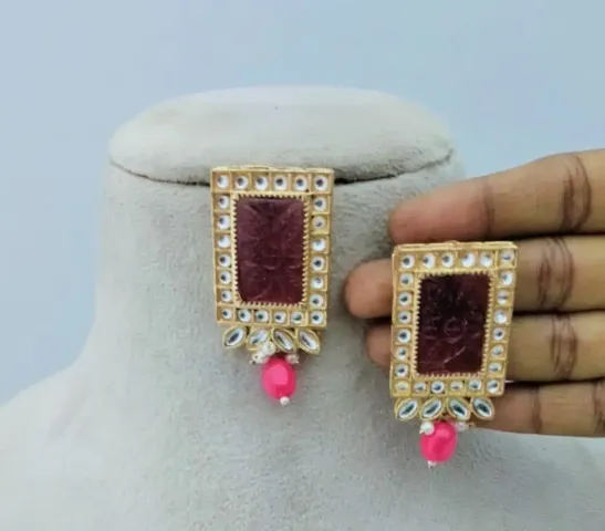 Square Carving Earring