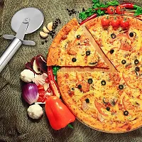 Stainless Steel Pizza Cutter DRS, Pastry Cake Slicer, Sharp, Wheel Type Pizza Cutter Stainless Steel, Pizza Cutter Knife, Kitchen Tool,Sandwich  Pastry Cake Cycle Cutter, Sharp-thumb3