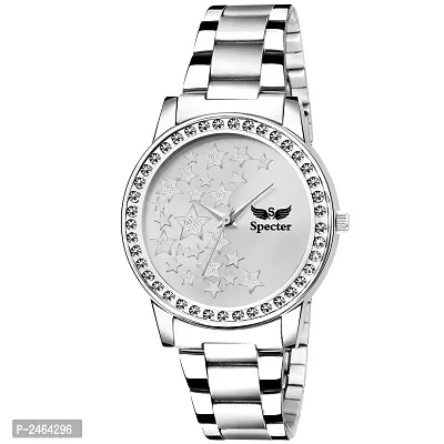 Silver Analog Watch With Metal Strap