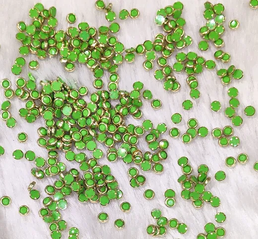 Beads & Crafts: Round Shape Kundans Stones Mat Finish (4mm) for Jewellery Making, Bangles, Embroidery Work, Cloth Work, Craft (50 GMS) (Parrot Green)