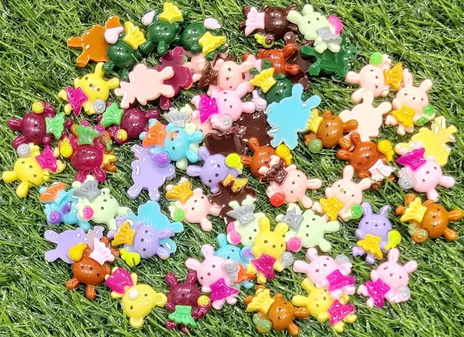 Beads & Crafts: Miniature Dolls/Craft Accessories/Hair Accessories, DIY Decoration, Made of Plastic 2.5cm (Pack of 60 Pcs.)
