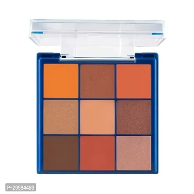 Makeup Kit With 9 Highly Pigmented Eyeshadows, Blusher And Highlighter (16g)