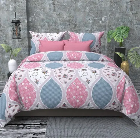 Multicolored Queen Size Bedsheet With Two Pillow Covers