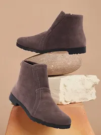 Women Trendy Flat Boots-thumb1