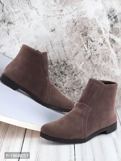 Women Trendy Flat Boots-thumb0
