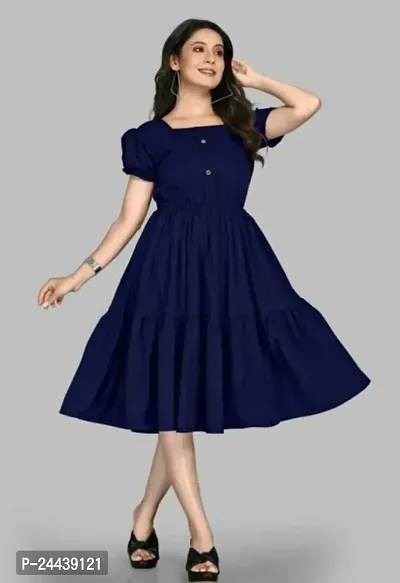 Elegant Navy Blue Rayon Solid Kurta For Women